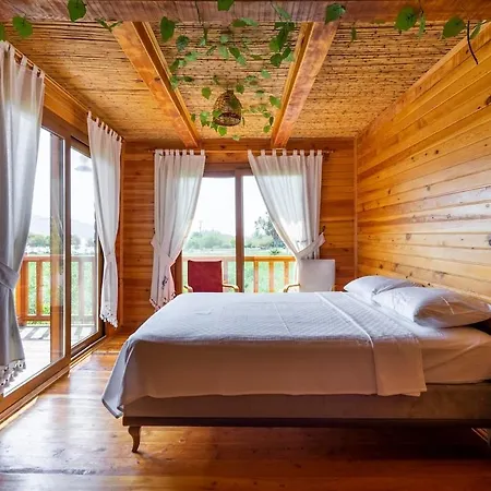 Denize Sifir Havuzlu Jakuzili Bahamas 别墅