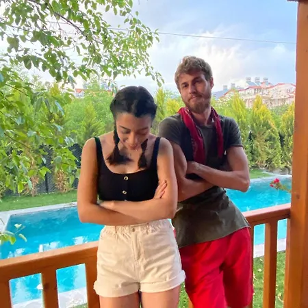 빌라 Denize Sifir Havuzlu Jakuzili Bahamas